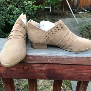 Taupe suede zip up braided booties boots